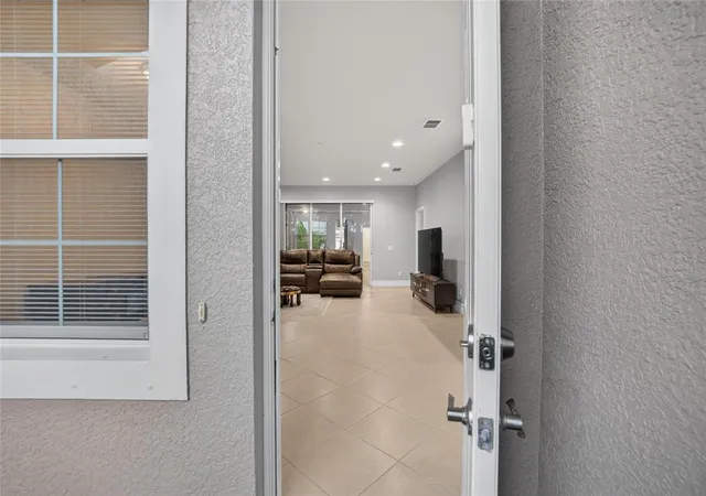 Photo 3 of House for sale at 16216 Amethyst Key Dr, Wimauma, FL 33598 | MLS# TB8535176 | Listing updated on 2026-09-15
