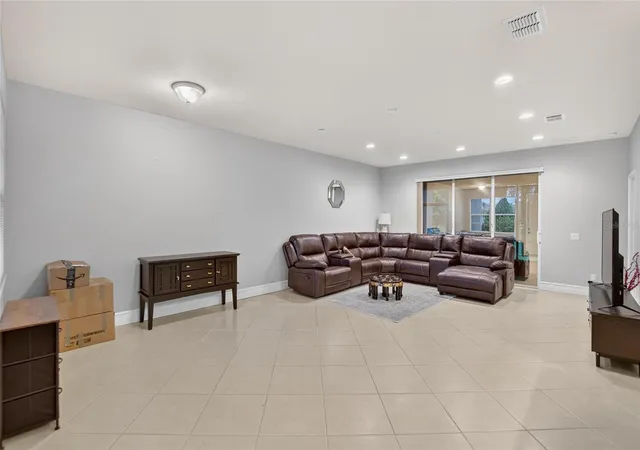 Photo 4 of House for sale at 16216 Amethyst Key Dr, Wimauma, FL 33598 | MLS# TB8535176 | Listing updated on 2026-09-15