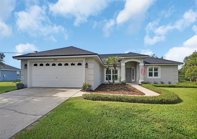Photo 1 of Single family home for sale at 523 Konomac Lake Dr, Debary, FL 32713 | MLS# V4950519 | Listing updated on 2026-09-12