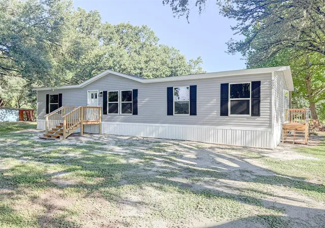 Photo 1 of Manufactured home for sale at 9906 North Rd 33, Polk City, FL 33868 | MLS# B4902318 | Listing updated on 2026-09-22
