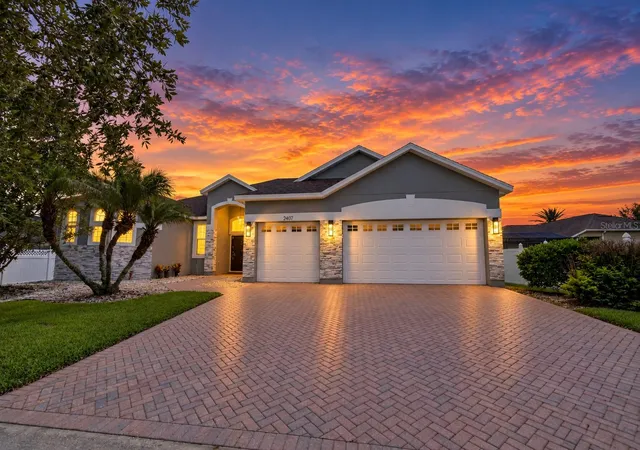 Photo 1 of Single family home for sale at 2407 Foliage Oak Ter, Oviedo, FL 32766 | MLS# O6430250 | Listing updated on 2026-10-01