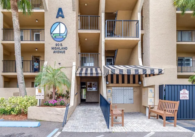 Condo for sale at 90 S Highland Ave #110, TARPON SPRINGS, FL 34689 | MLS# TB8535365