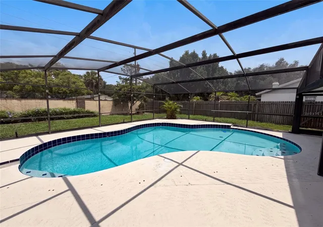 Photo 2 of Sale Pending at 4830 Dunbarton Dr, Orlando, FL 32817 | MLS# O6430317 | Listing updated on 2026-09-15