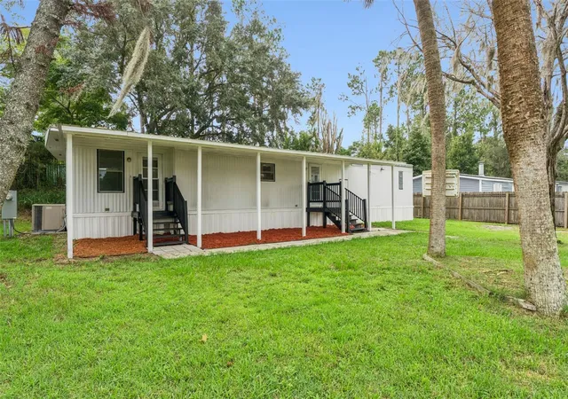 Photo 2 of Manufactured home for sale at 16842 Elderberry Dr, Montverde, FL 34756 | MLS# G5115998 | Listing updated on 2026-10-08