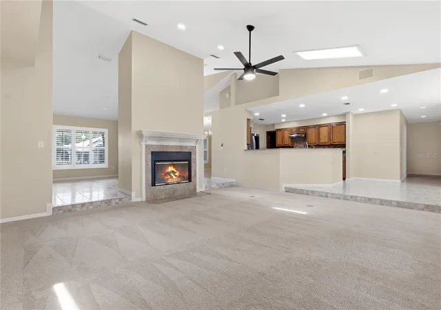 Photo 3 of Single family home for sale at 1889 Berkeley Ct, Maitland, FL 32751 | MLS# O6430446 | Listing updated on 2026-09-26
