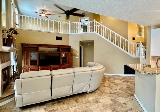 Photo 3 of Single family home for sale at 4519 Ashford Dr, Winter Haven, FL 33880 | MLS# L4964004 | Listing updated on 2026-09-11