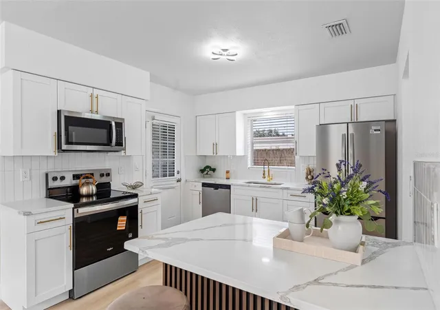Photo 2 of Single family home for sale at 230 Beverly Blvd, Brandon, FL 33511 | MLS# TB8535566 | Listing updated on 2026-10-21