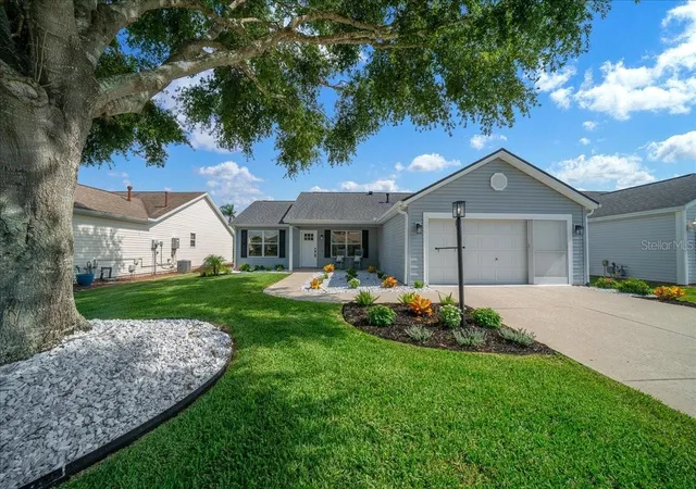 Photo 1 of Single family home for sale at 3048 Glenwood Pl, The Villages, FL 32162 | MLS# OM729718 | Listing updated on 2026-10-03