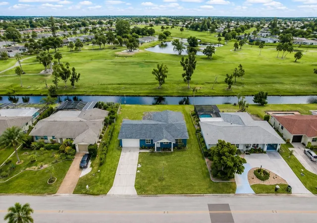Photo 3 of Single family home for sale at 144 Rotonda Cir, Rotonda West, FL 33947 | MLS# N6145251 | Listing updated on 2026-10-09