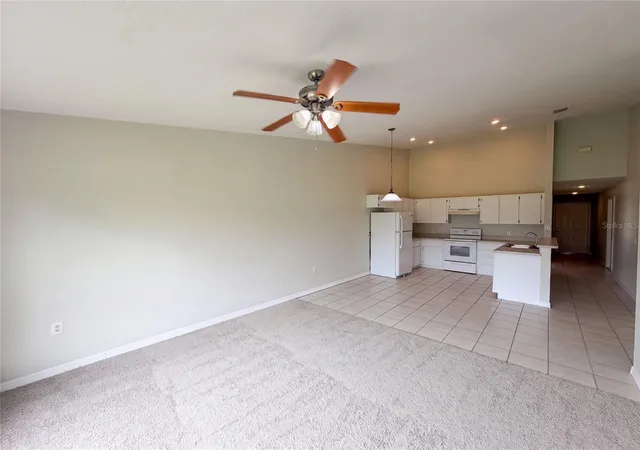 Photo 3 of Townhouse for sale at 37209 Grassy Hl Ln, Dade City, FL 33525 | MLS# O6430600 | Listing updated on 2026-09-14