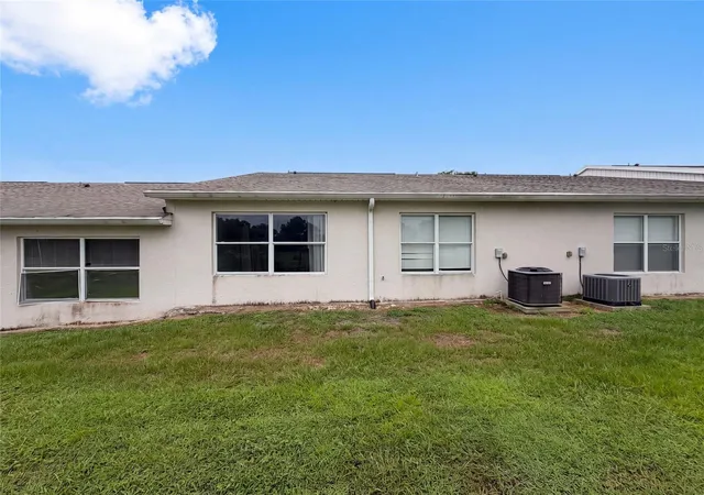 Photo 4 of Townhouse for sale at 37209 Grassy Hl Ln, Dade City, FL 33525 | MLS# O6430600 | Listing updated on 2026-09-14