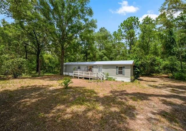 Manufactured home for sale at 25697 21st Road, O Brien, FL 32071 | MLS# GC542464