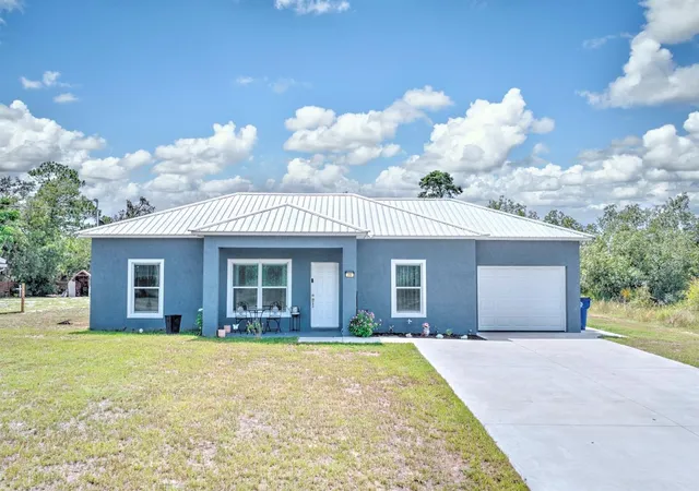 Photo 1 of Single family home for sale at 230 E Cnl Way Ne, Lake Placid, FL 33852 | MLS# C7529195 | Listing updated on 2026-09-10