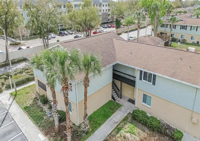 Photo 2 of Condo for sale at 202 Red Maple Pl #202, Brandon, FL 33510 | MLS# TB8535774 | Listing updated on 2026-10-01