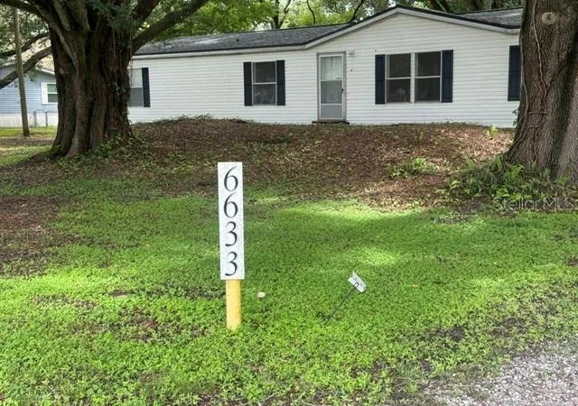 Photo 1 of Manufactured home for sale at 6633 Glen Meadow Loop, Lakeland, FL 33810 | MLS# S5155007 | Listing updated on 2026-10-06