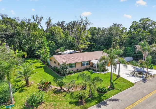 Photo 4 of Single family home for sale at 2840 SE 2nd Street, Ocala, FL 34471 | MLS# OM729762 | Listing updated on 2026-09-14