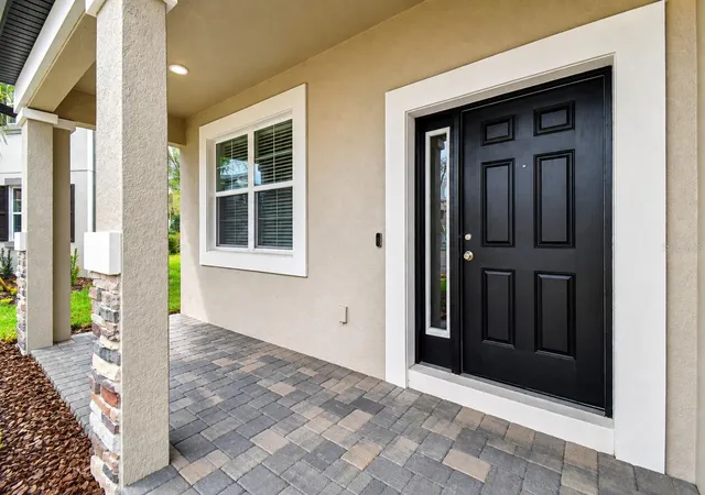 Photo 4 of Single family home for sale at 38190 Shale Stone Ct, Zephyrhills, FL 33540 | MLS# TB8535940 | Listing updated on 2026-10-01