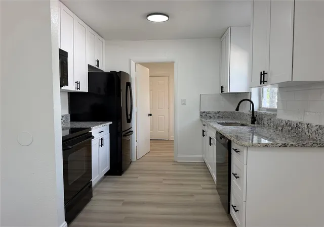 Photo 3 of Single family home for sale at 1705 E Bird St, Tampa, FL 33604 | MLS# TB8536180 | Listing updated on 2026-10-01
