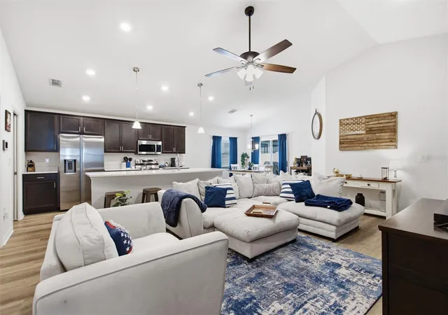 Photo 2 of Single family home for sale at 2295 Sunset Way, Davenport, FL 33837 | MLS# O6431036 | Listing updated on 2026-10-23