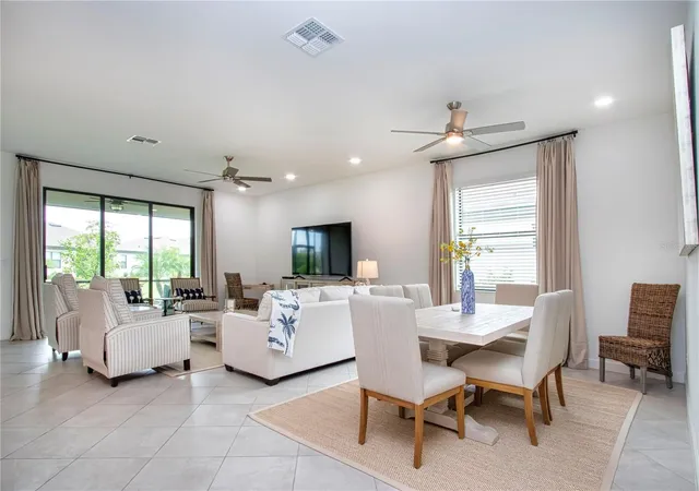 Photo 3 of Single family home for sale at 5160 Coral Reef Way, Bradenton, FL 34211 | MLS# A4702149 | Listing updated on 2026-10-21