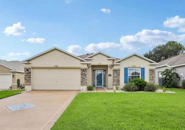 Photo 1 of Single family home for sale at 1056 Sw 159th Street, Ocala, FL 34473 | MLS# O6431065 | Listing updated on 2026-09-14