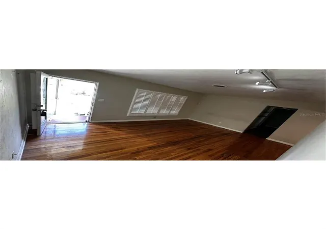 Photo 2 of Single family home for sale at 2014 Linda St, Orlando, FL 32803 | MLS# S5155095 | Listing updated on 2026-09-14