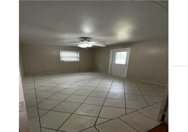 Photo 4 of Single family home for sale at 2014 Linda St, Orlando, FL 32803 | MLS# S5155095 | Listing updated on 2026-09-14