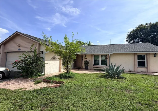 Photo 1 of Single family home for sale at 10326 Out Is Dr, Tampa, FL 33615 | MLS# TB8536362 | Listing updated on 2026-09-25