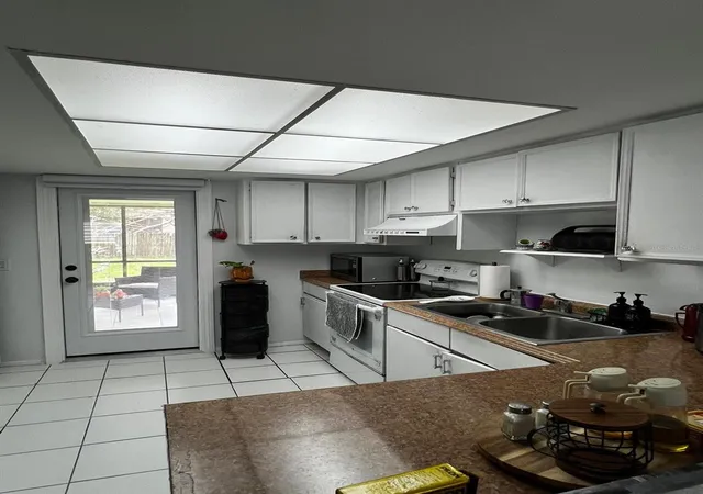 Photo 4 of House for sale at 26 Las Palmas Way #1, Kissimmee, FL 34743 | MLS# O6431214 | Listing updated on 2026-09-14