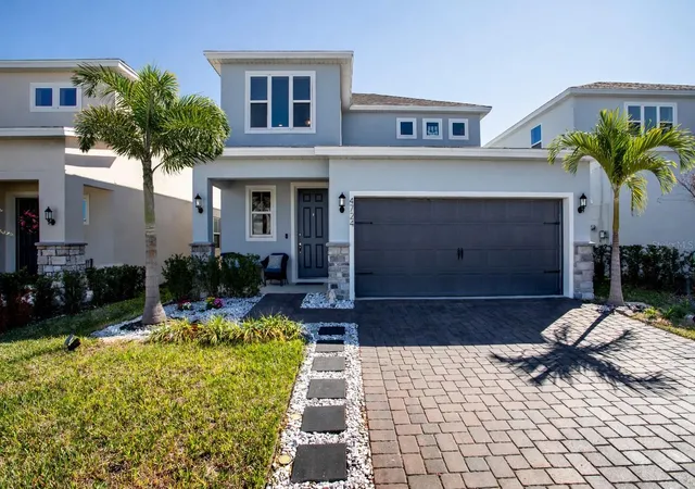 Photo 4 of Single family home for sale at 4724 Cragmere Loop, Clermont, FL 34711 | MLS# O6431293 | Listing updated on 2026-10-20