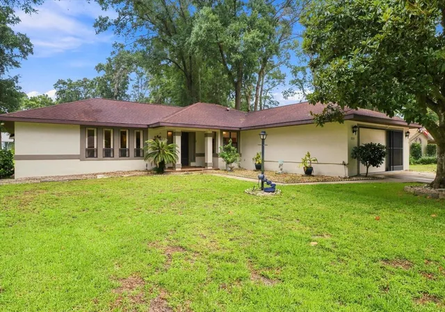 Photo 1 of Single family home for sale at 9251 Sw 192nd Court, Dunnellon, FL 34432 | MLS# OM729870 | Listing updated on 2026-09-24