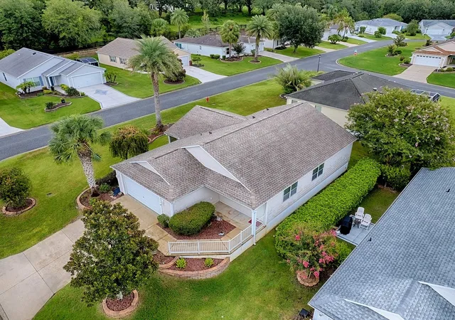 Photo 2 of Single family home for sale at 250 Arbella Loop, The Villages, FL 32162 | MLS# G5116151 | Listing updated on 2026-09-14