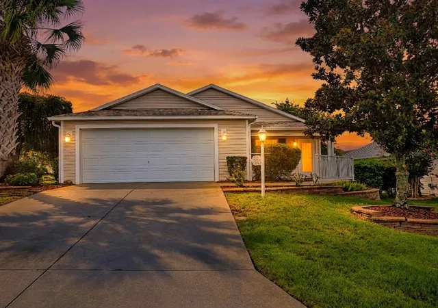Photo 2 of Single family home for sale at 250 Arbella Loop, The Villages, FL 32162 | MLS# G5116151 | Listing updated on 2026-10-08