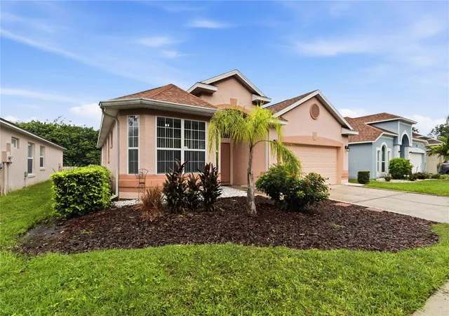 Photo 2 of Single family home for sale at 2412 Runyon Cir, Orlando, FL 32837 | MLS# O6431506 | Listing updated on 2026-10-06