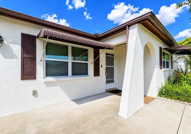 Photo 3 of Single family home for sale at 8811 Martinique Ln, Port Richey, FL 34668 | MLS# TB8536723 | Listing updated on 2026-10-07