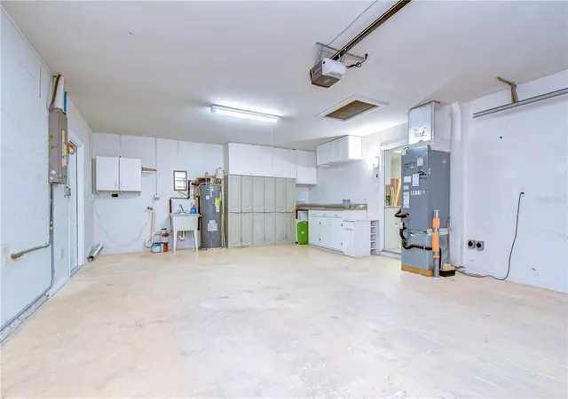 Photo 42 of Single family home for sale at 8811 Martinique Ln, PORT RICHEY, FL 34668 | MLS# TB8536723 | Listing updated on 2026-10-07