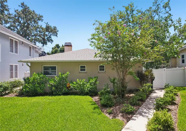 Photo 1 of Single family home for sale at 144 8th Avenue N, Saint Petersburg, FL 33701 | MLS# TB8536795 | Listing updated on 2026-09-14