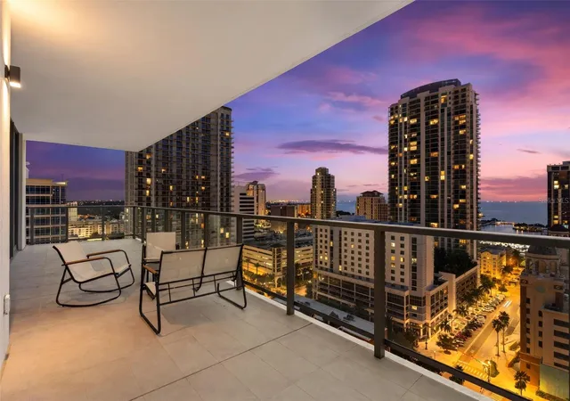 Photo 2 of Condo for sale at 275 1st Avenue S #1902, Saint Petersburg, FL 33701 | MLS# TB8536931 | Listing updated on 2026-10-28