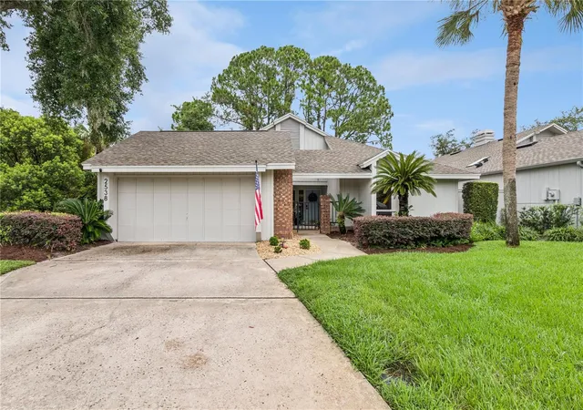Photo 3 of Single family home for sale at 2538 Long Iron Ct, Longwood, FL 32779 | MLS# O6431817 | Listing updated on 2026-09-12