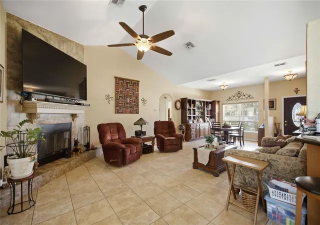 Photo 3 of Single family home for sale at 4505 SW 106th Place, Ocala, FL 34476 | MLS# OM729973 | Listing updated on 2026-09-11