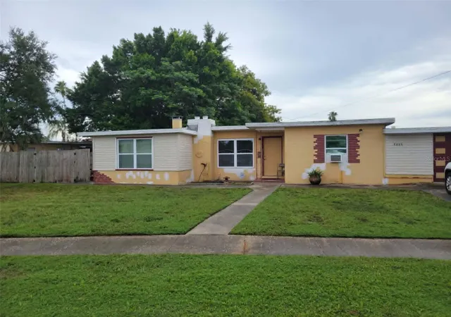 Photo 1 of Single family home for sale at 8446 Waverly Rd N, Saint Petersburg, FL 33702 | MLS# TB8537053 | Listing updated on 2026-09-14
