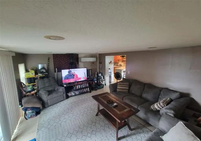 Photo 2 of Single family home for sale at 8446 Waverly Rd N, Saint Petersburg, FL 33702 | MLS# TB8537053 | Listing updated on 2026-09-14