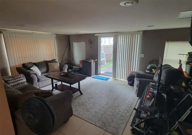 Photo 3 of Single family home for sale at 8446 Waverly Rd N, Saint Petersburg, FL 33702 | MLS# TB8537053 | Listing updated on 2026-09-14