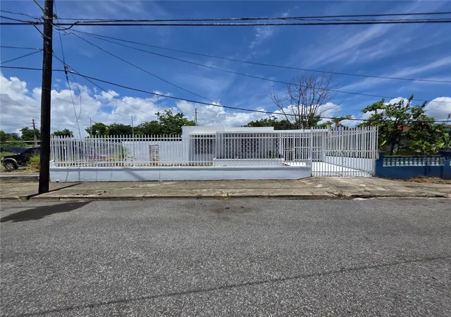 Photo 1 of Single family home for sale at 150 Romaguera St, Mayaguez, PR 00682 | MLS# PR9123275 | Listing updated on 2026-09-11