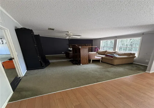 Photo 2 of Manufactured home for sale at 41527 Paradise Rd, Deland, FL 32720 | MLS# O6432113 | Listing updated on 2026-10-02