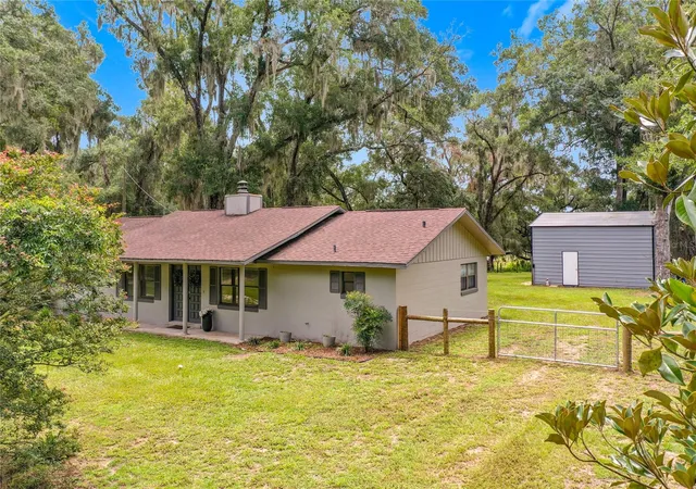 Photo 2 of Single family home for sale at 26586 Se Highway 42, Umatilla, FL 32784 | MLS# G5116274 | Listing updated on 2026-09-13