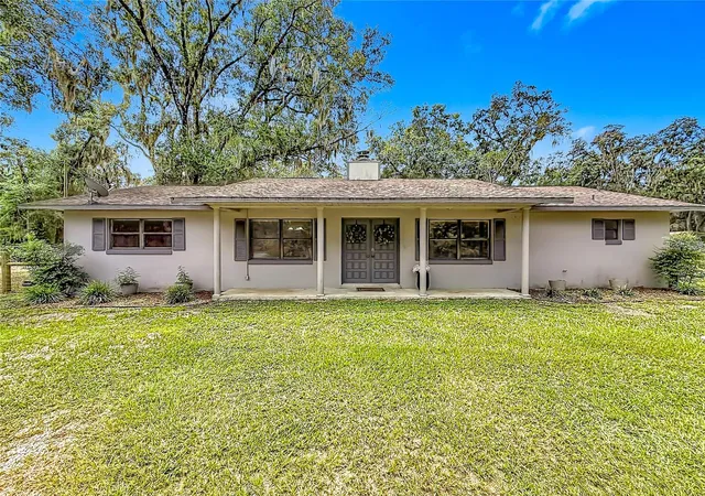 Photo 3 of Single family home for sale at 26586 Se Highway 42, Umatilla, FL 32784 | MLS# G5116274 | Listing updated on 2026-09-13