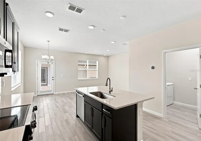 Photo 2 of Townhouse for sale at 5192 Ctr Lake Ranch Blvd, Saint Cloud, FL 34771 | MLS# O6432213 | Listing updated on 2026-10-21