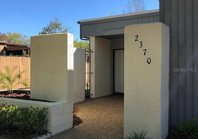 Photo 2 of Townhouse for sale at 2370 Barbados Dr, Winter Park, FL 32792 | MLS# O6432360 | Listing updated on 2026-09-11