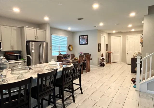 Photo 4 of Single family home for sale at 1029 River Otter Way, Deland, FL 32720 | MLS# V4950651 | Listing updated on 2026-09-11